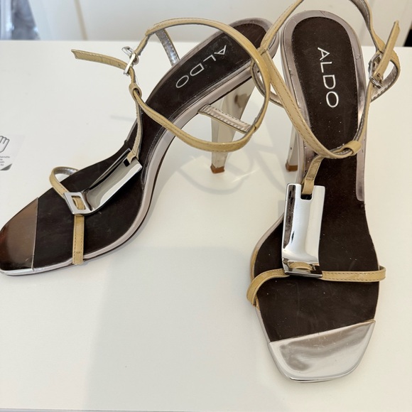 📦 MOVING SALE: ALDO Tan and Silver Strappy Heels - Picture 2 of 8